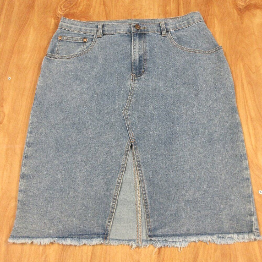 HAPPILY GREY Frayed Raw Hem Denim Jean Skirt Sz Juniors‎ 9/28 Womens Center Slit